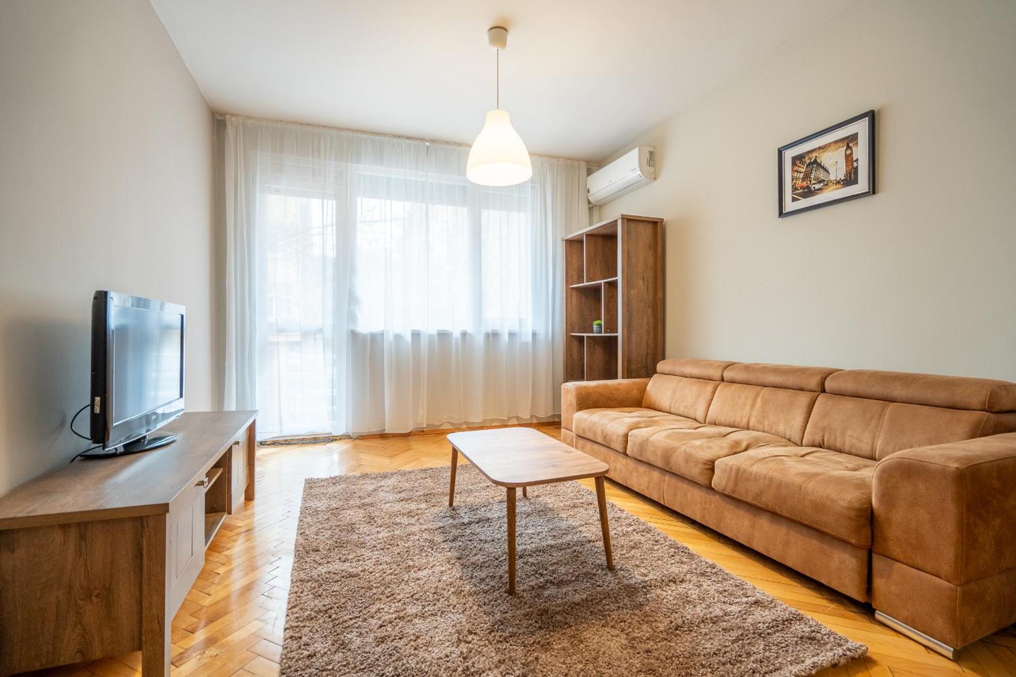 Pirotska 2-Bedroom 100M2 Apartment In Sofia Center Eksteriør billede