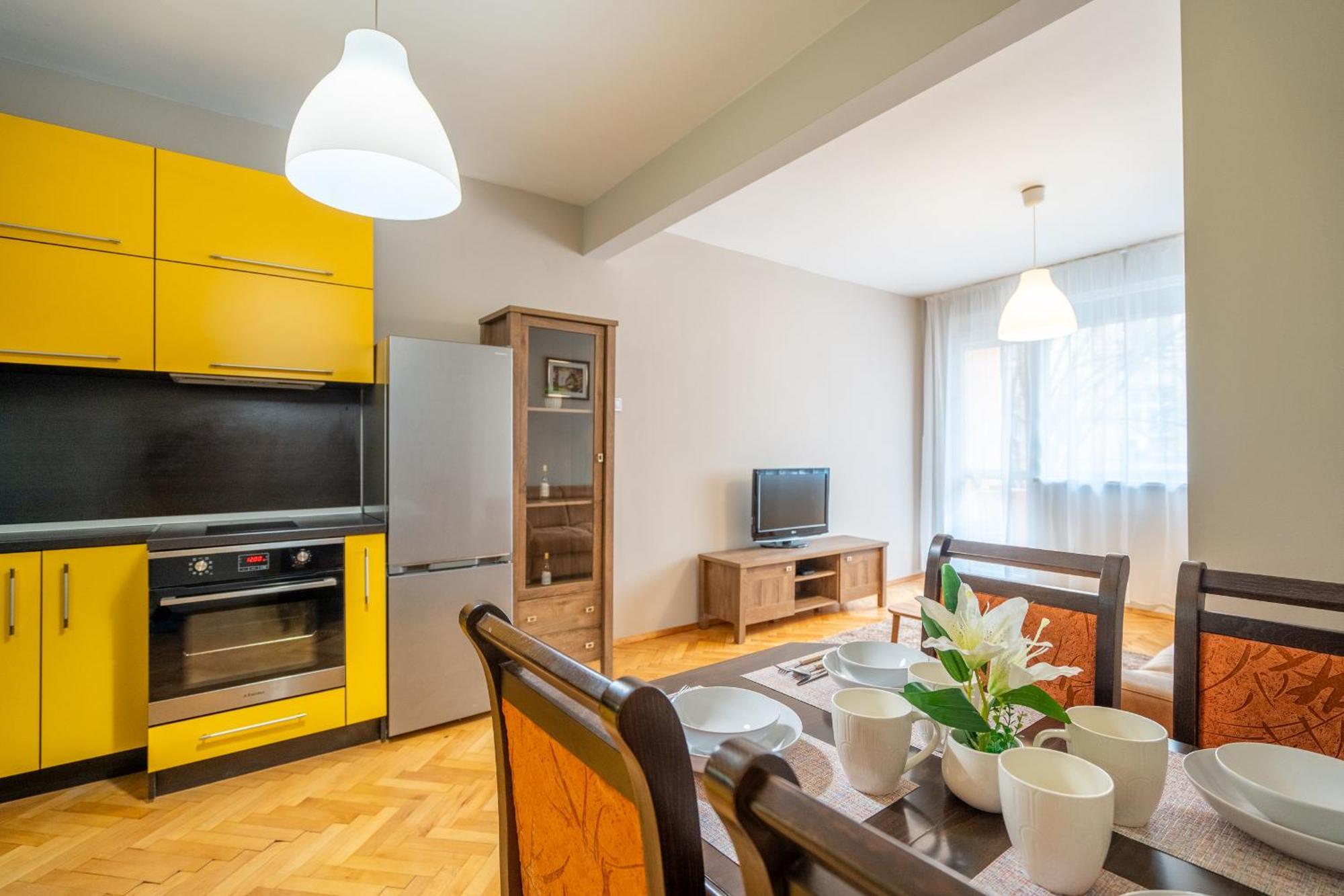 Pirotska 2-Bedroom 100M2 Apartment In Sofia Center Eksteriør billede